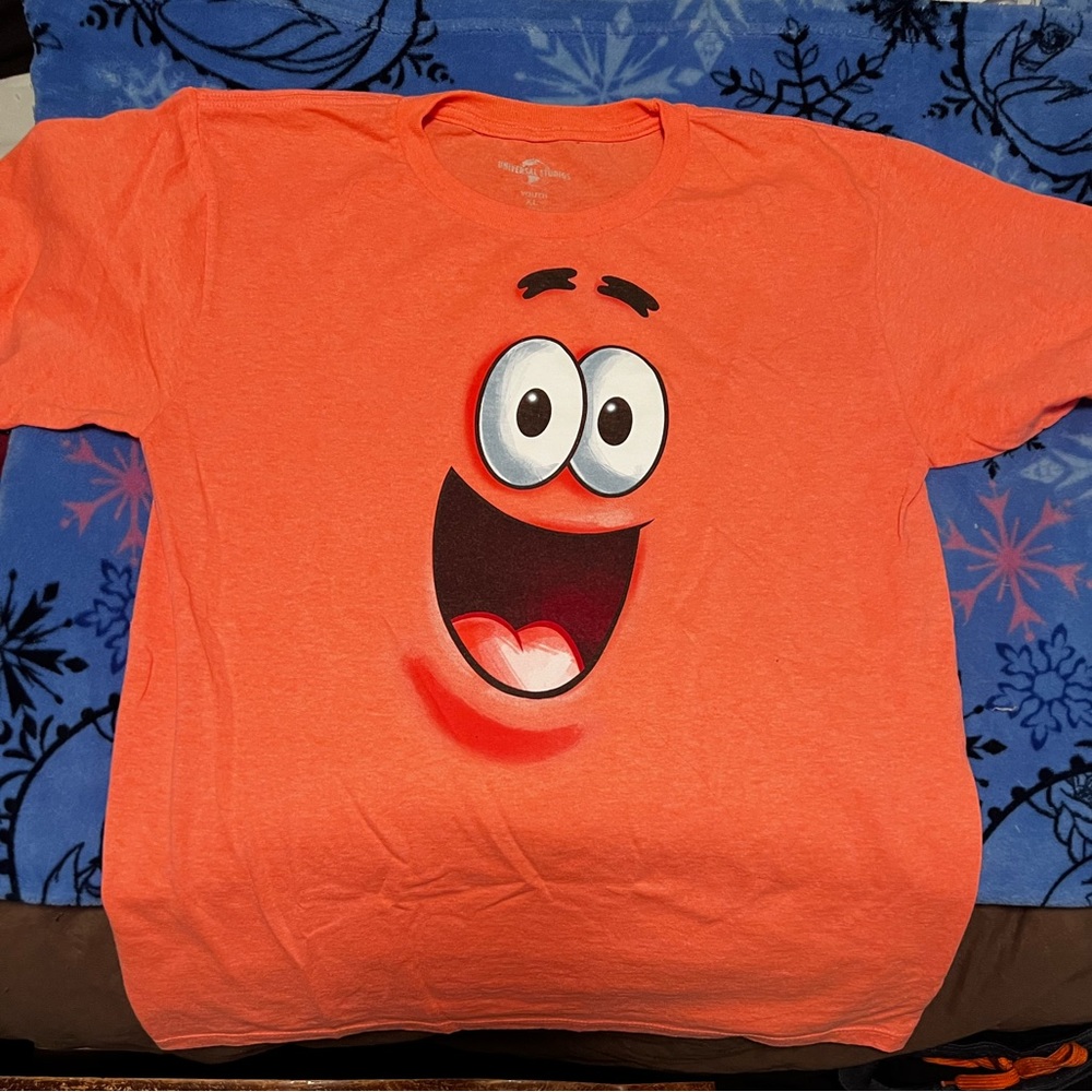 Patrick T-shirt (SpongeBob). From Universal Studios Florida. Youth XL. Like new.